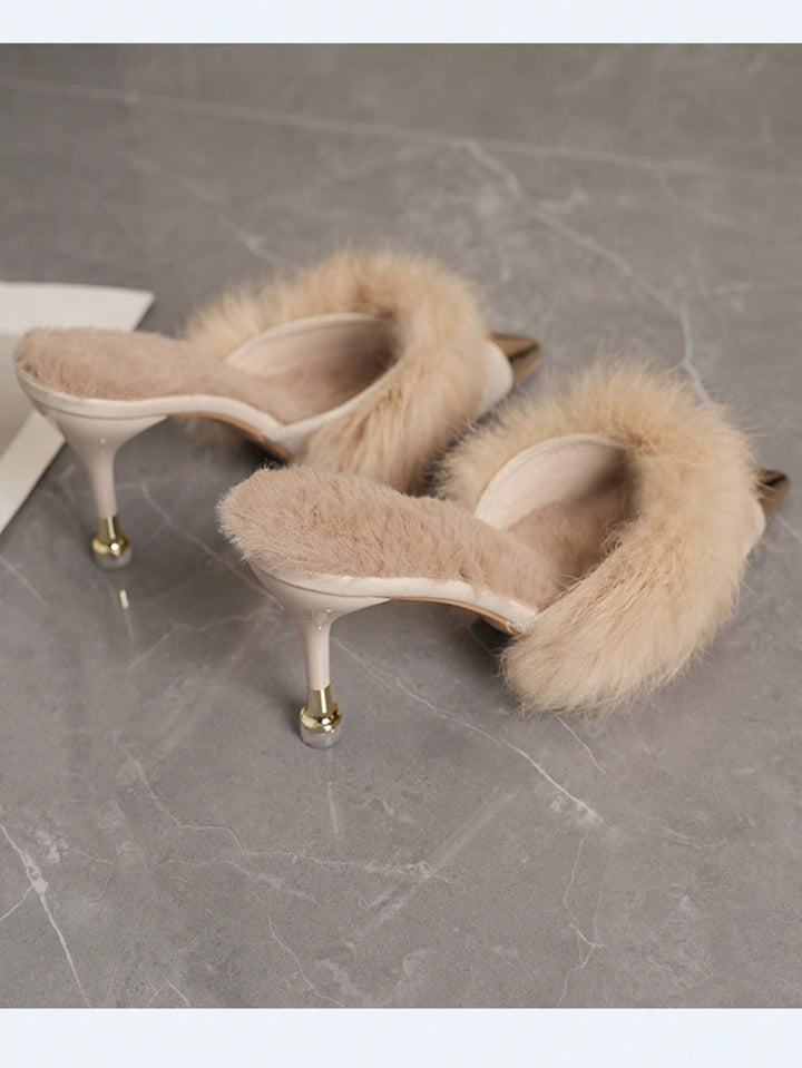 Pantofi cu toc SHEIN, bej