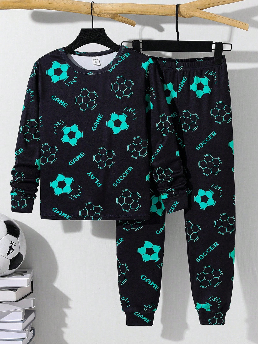 Pijama SHEIN, mix culori