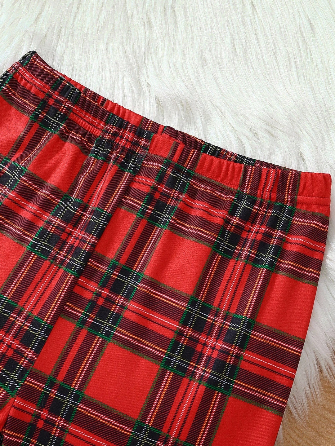 Compleu pijamale Shein, mix culori