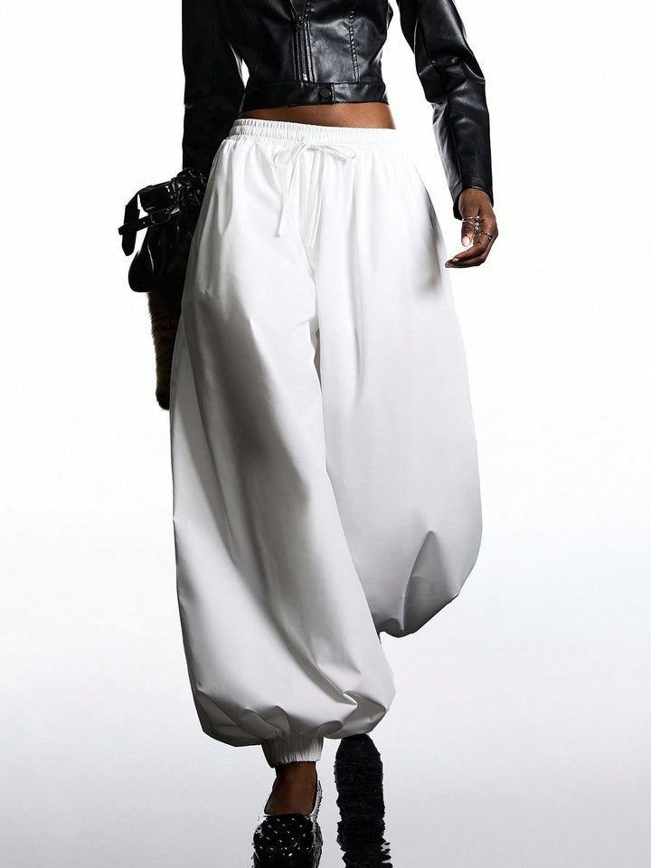 Pantaloni SHEIN, alb