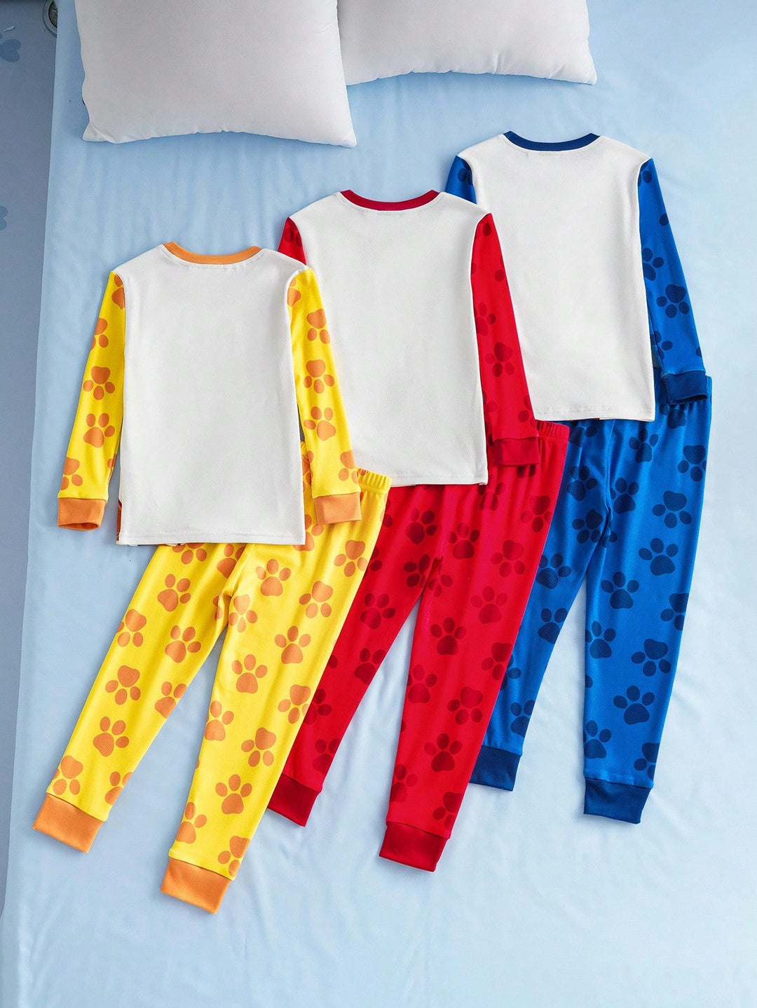 Set pijamale SHEIN, mix culori