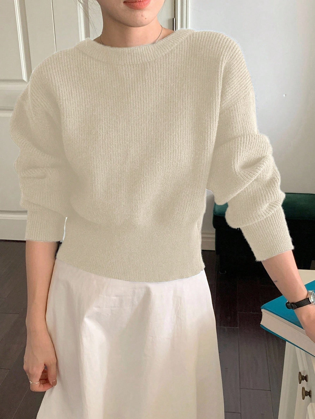 Pulover SHEIN, crem