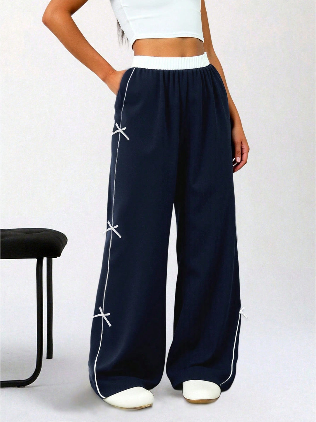 Pantaloni SHEIN, albastru