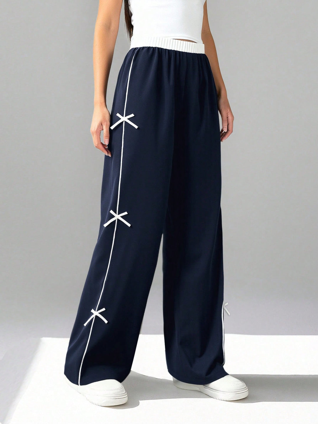 Pantaloni SHEIN, albastru