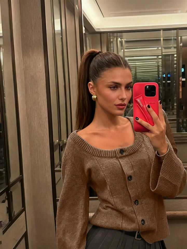 Pulover cu nasturi SHEIN, maro