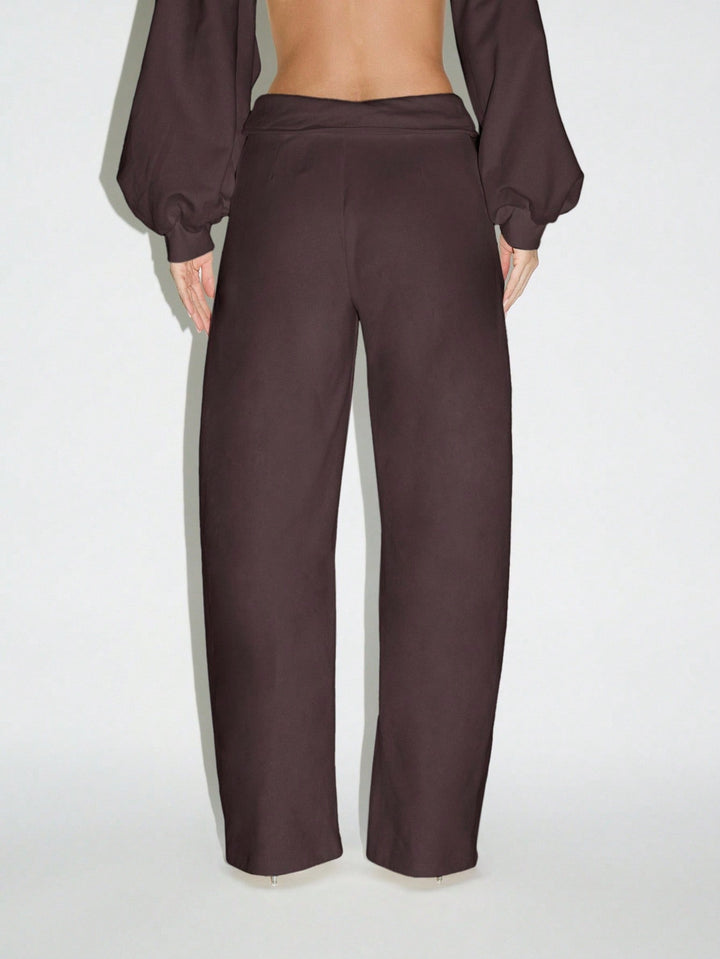 Pantaloni SHEIN, maro