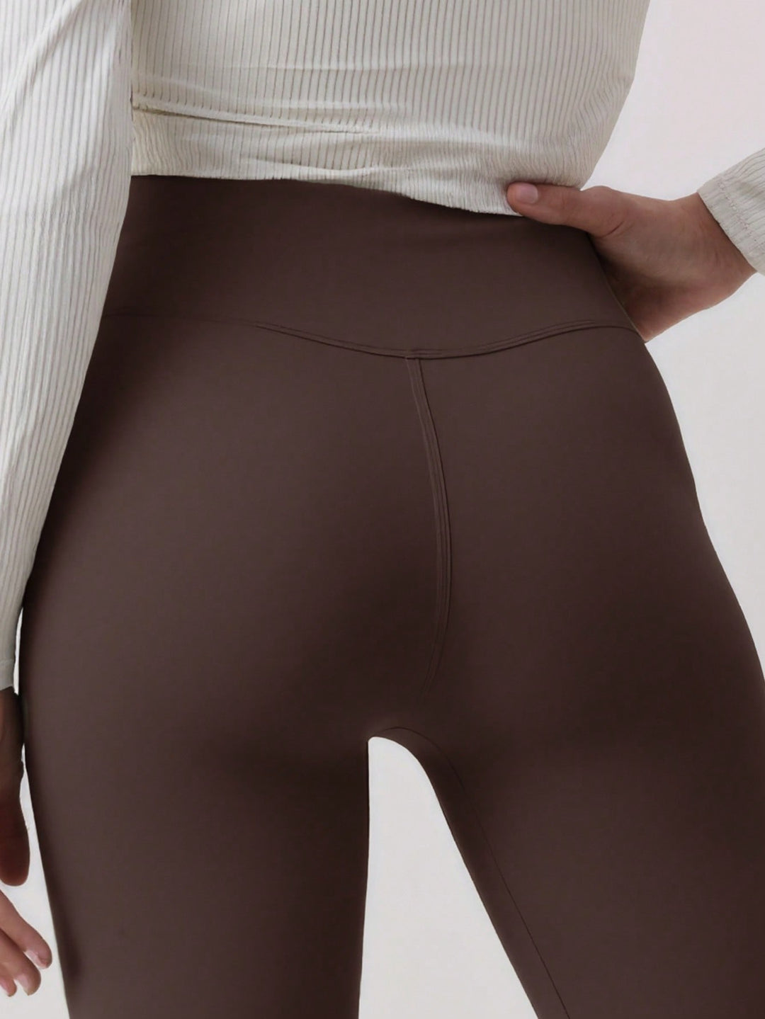 Pantaloni SHEIN, maro