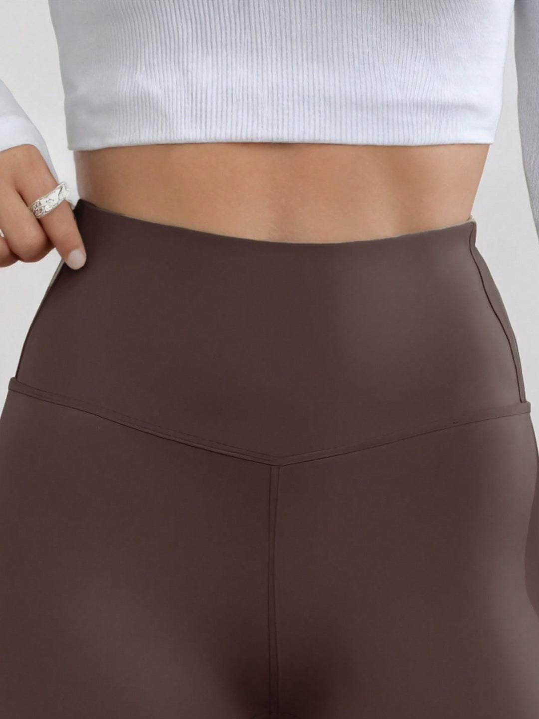 Pantaloni SHEIN, maro