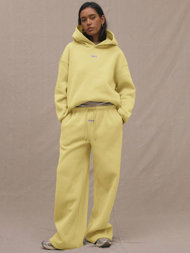 Pantaloni SHEIN, galben