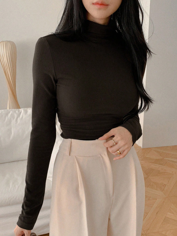 Tricou SHEIN, maro