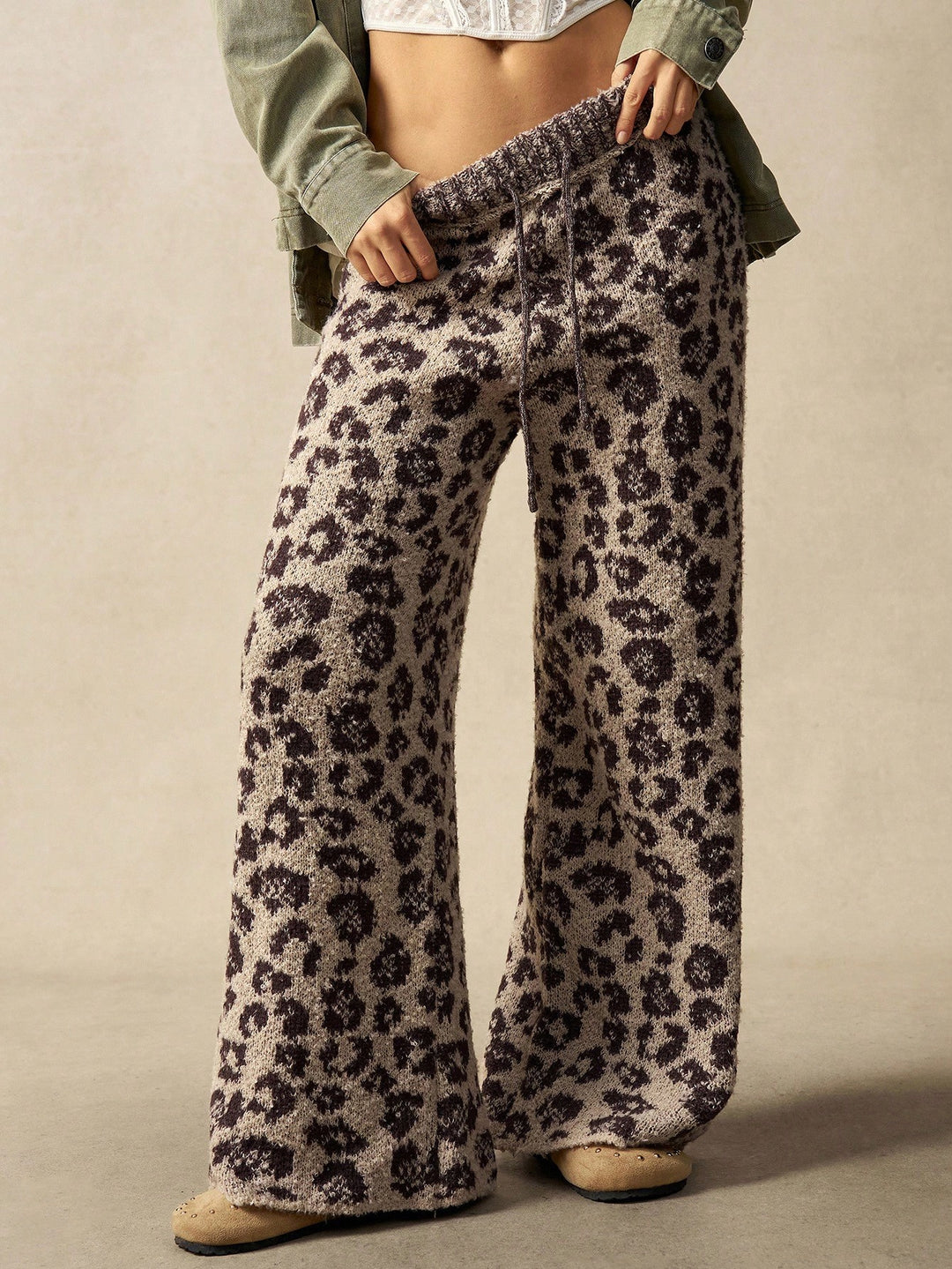 Pantaloni SHEIN