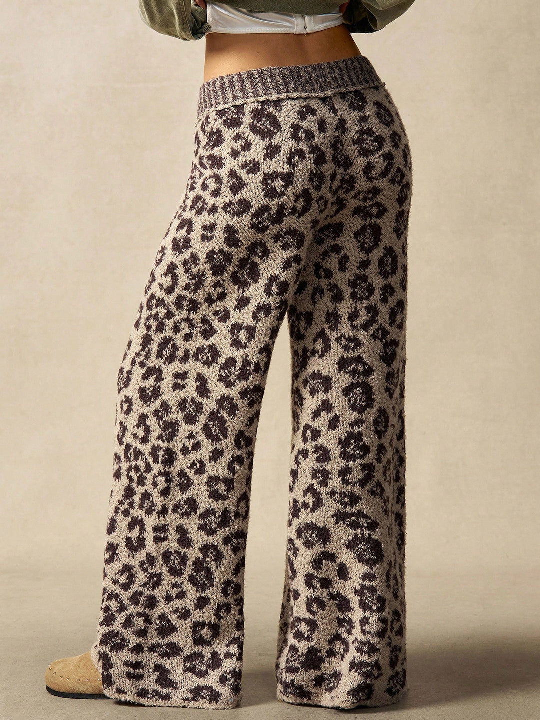 Pantaloni SHEIN