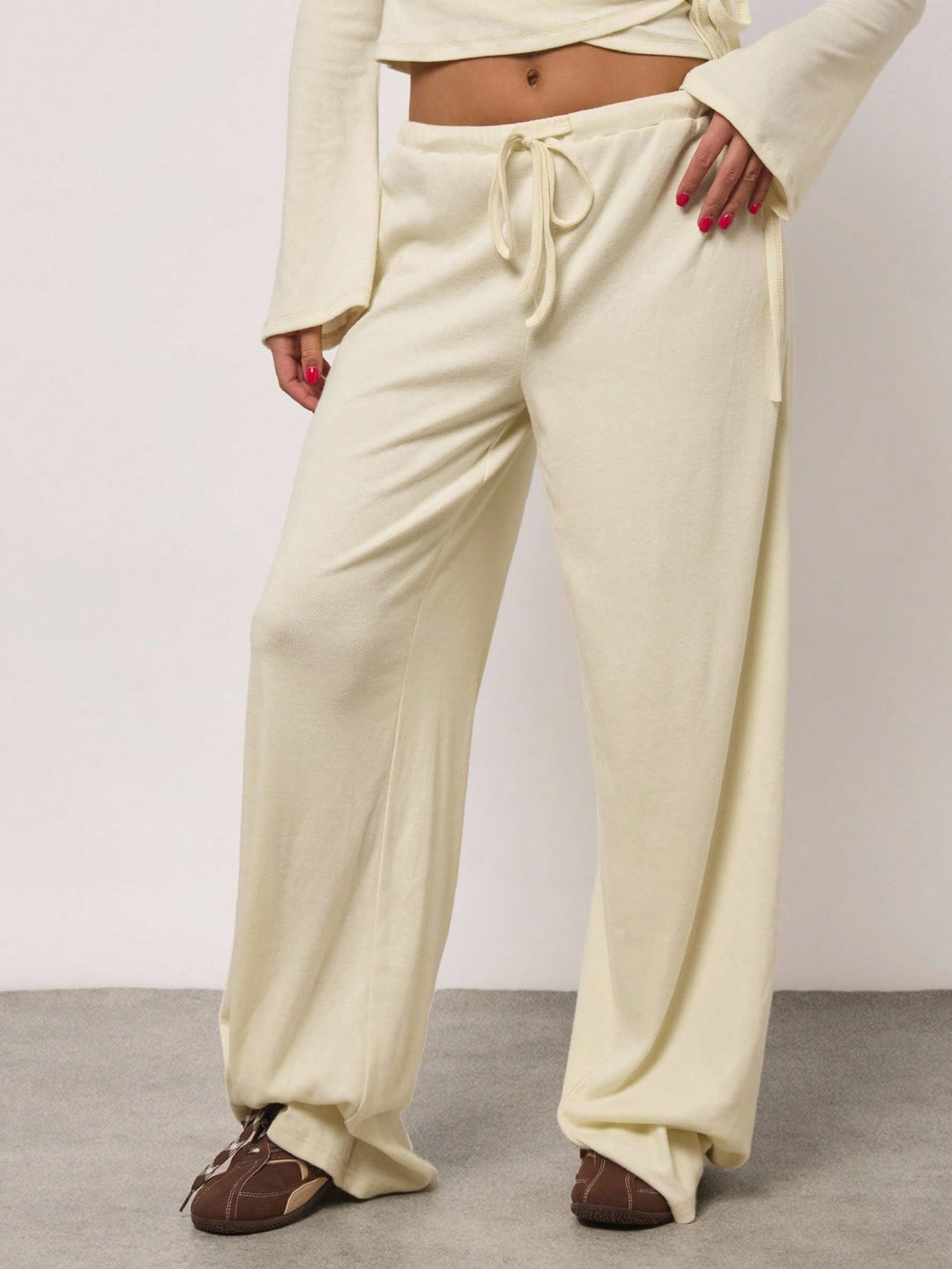 Pantaloni SHEIN, galben