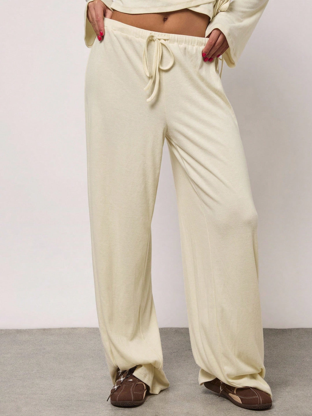 Pantaloni SHEIN, galben