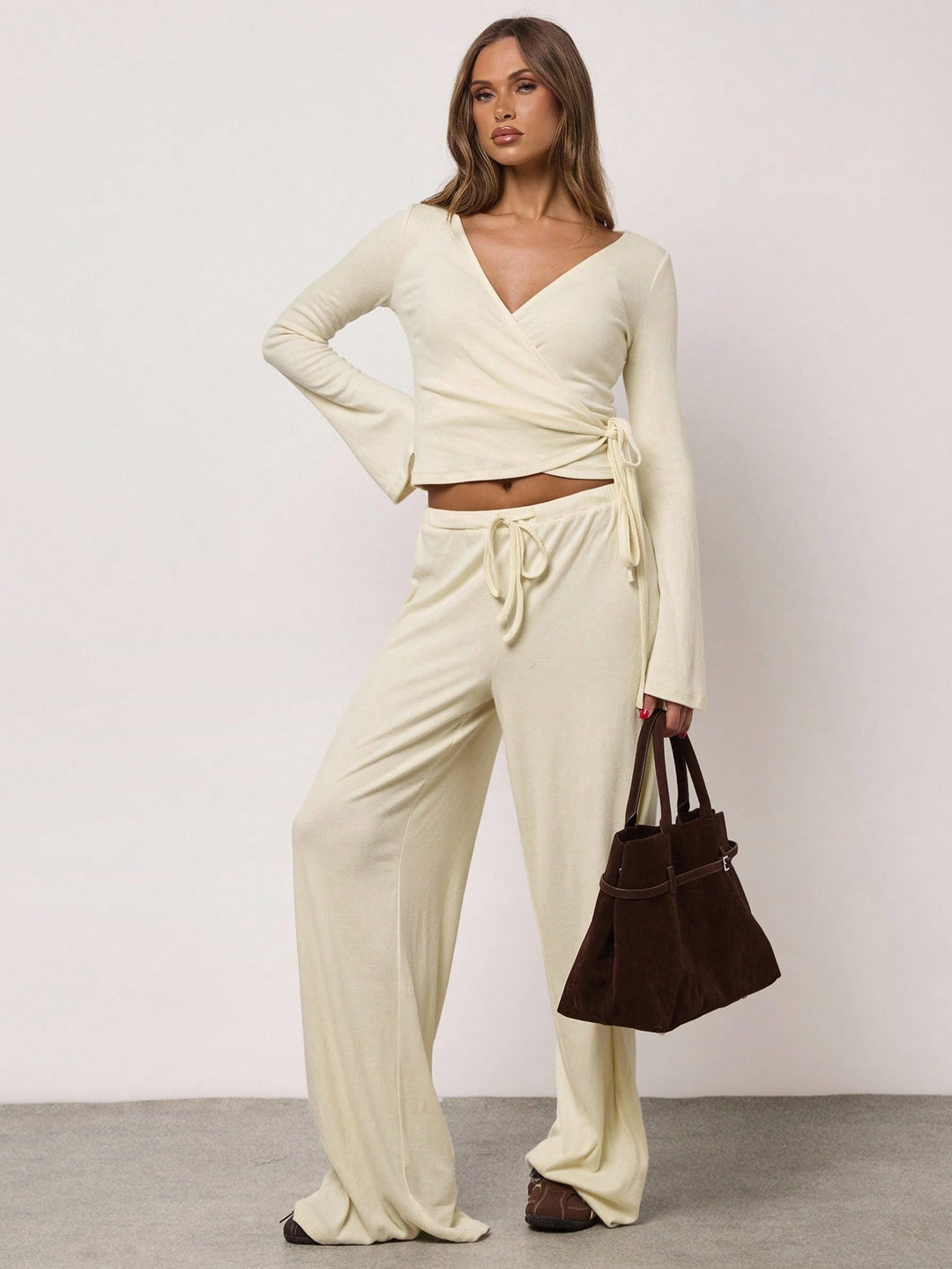 Pantaloni SHEIN, galben