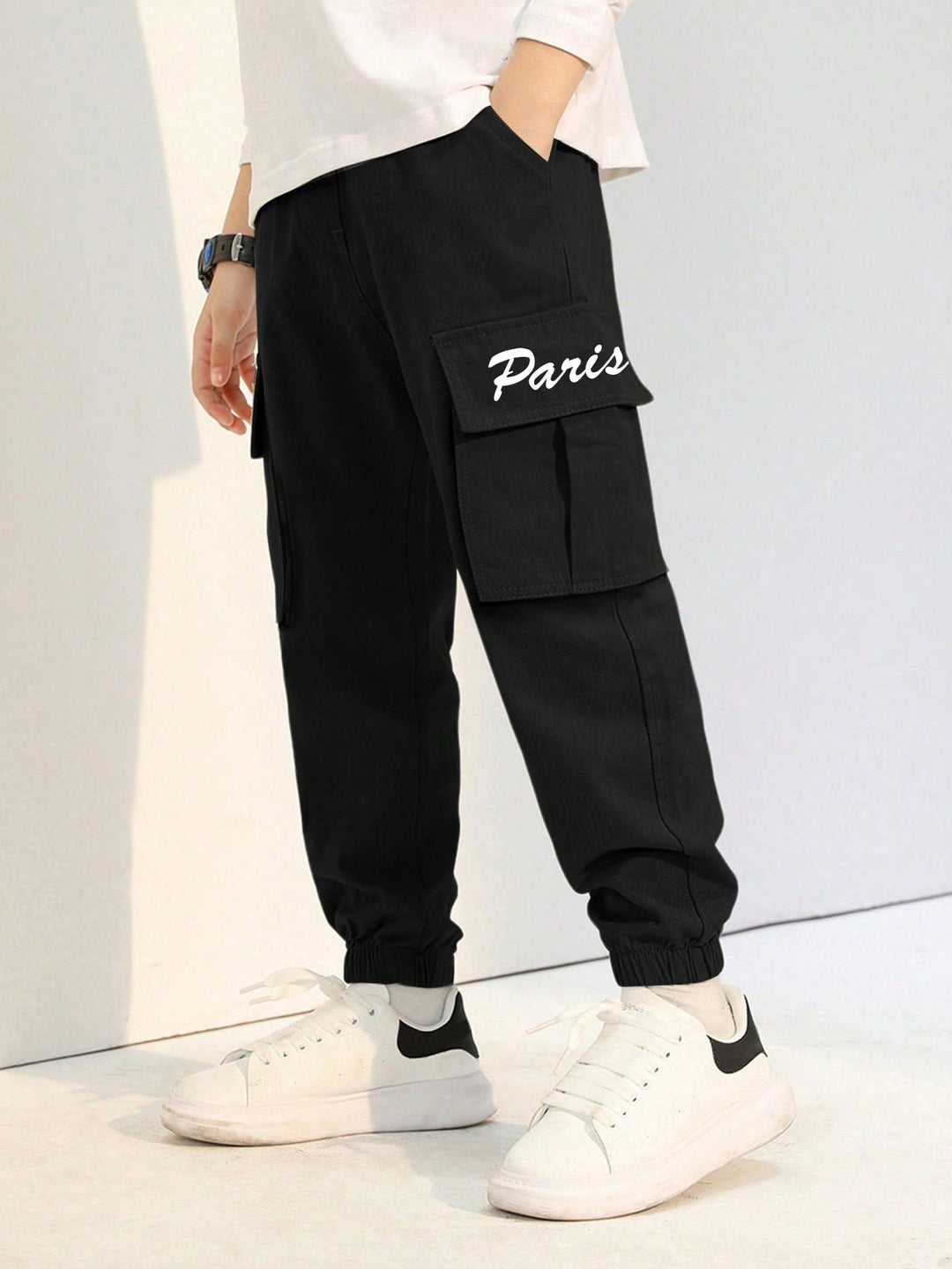 Pantaloni SHEIN, negru