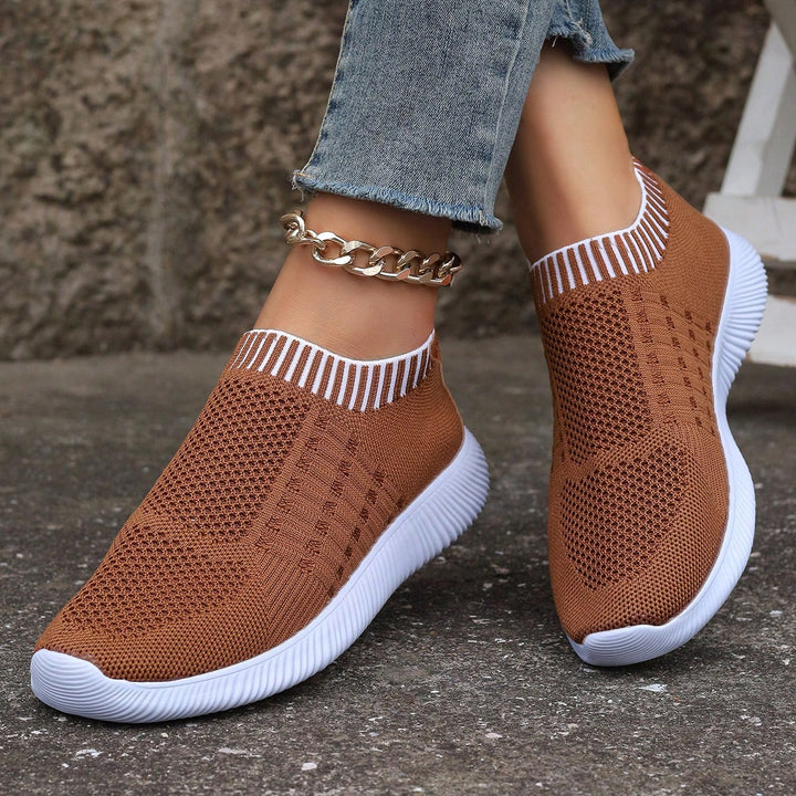 Pantofi sport SHEIN, maro