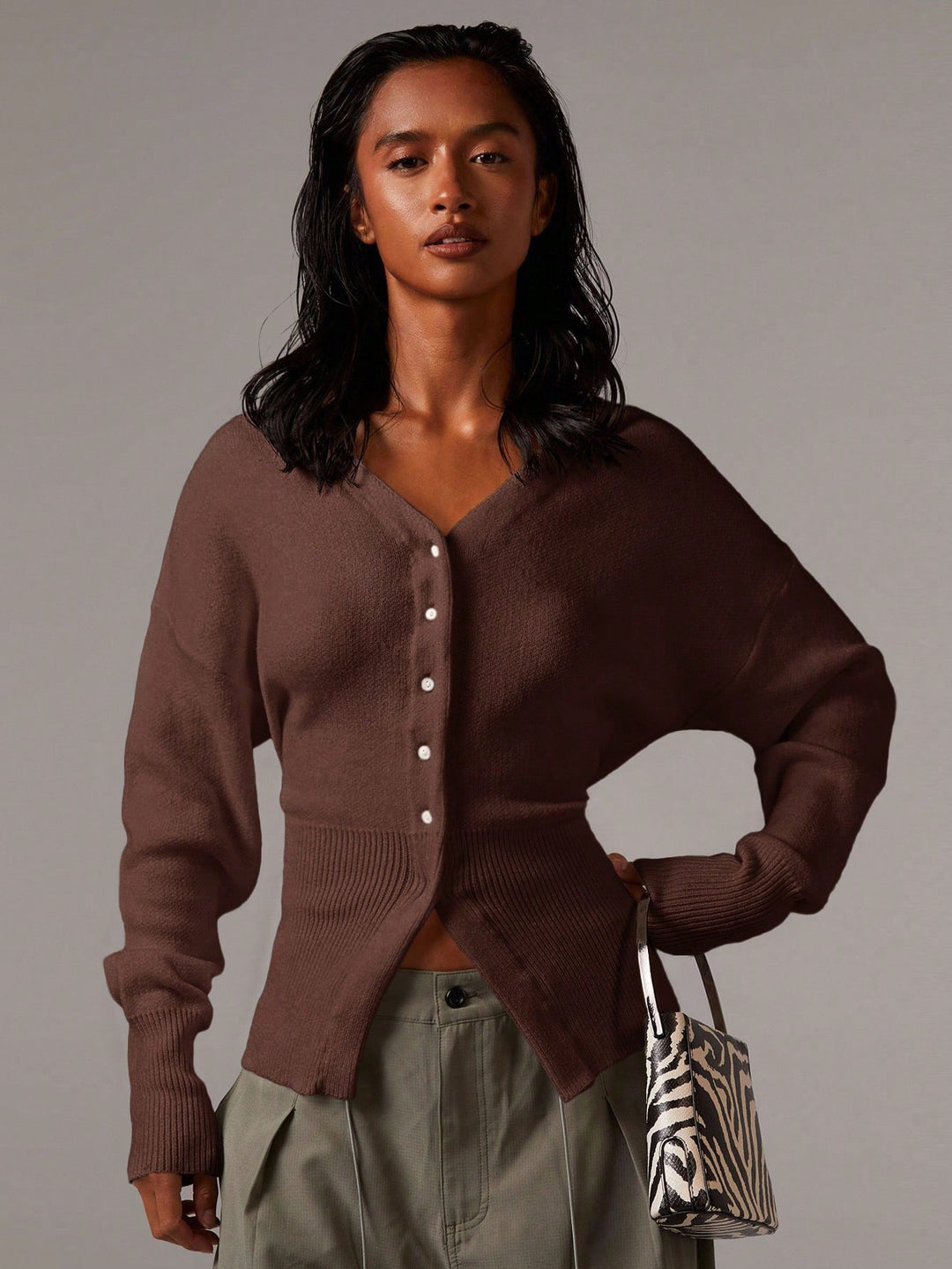 Cardigan SHEIN, maro