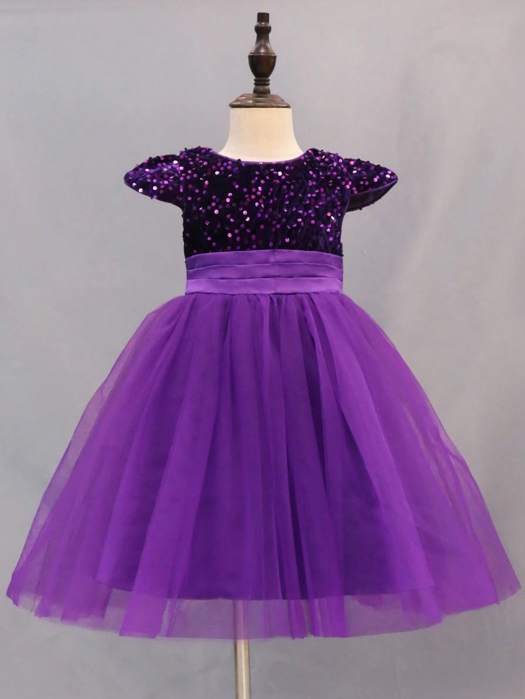 Rochie SHEIN, mov