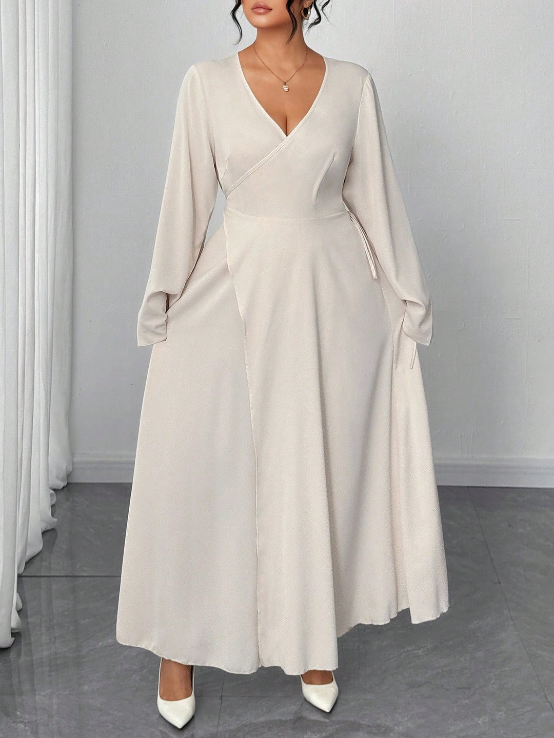 Rochie SHEIN, bej