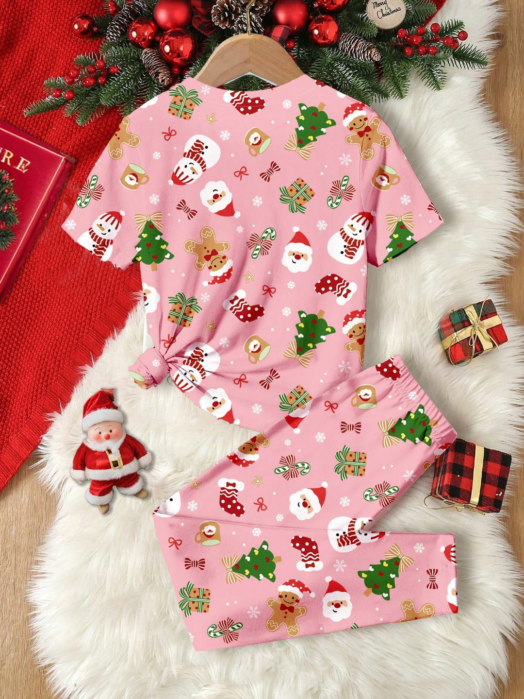 Pijama SHEIN, mix culori