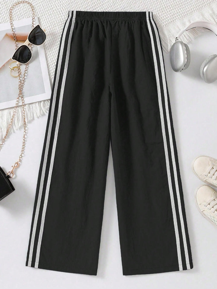 Pantaloni SHEIN, negru