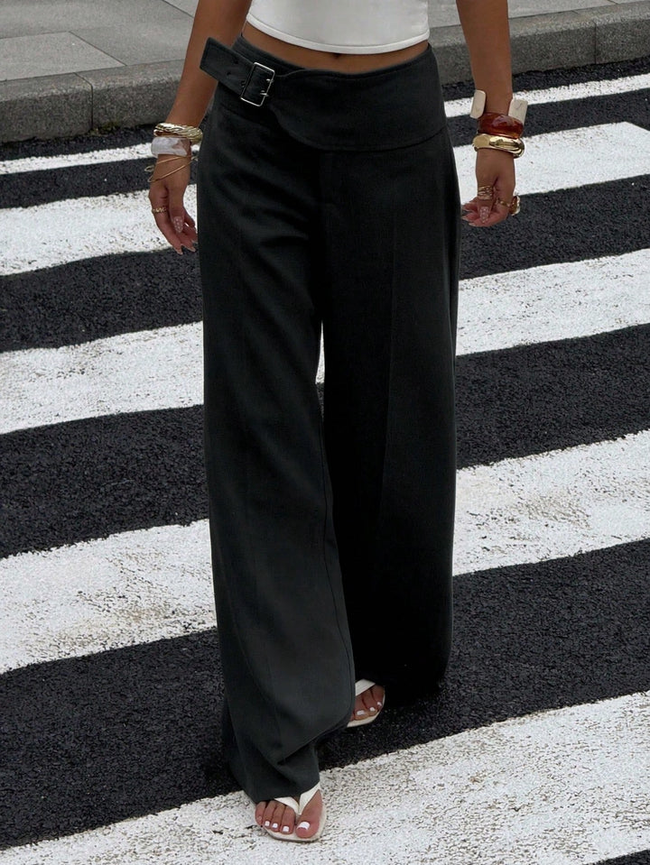 Pantaloni SHEIN, negru