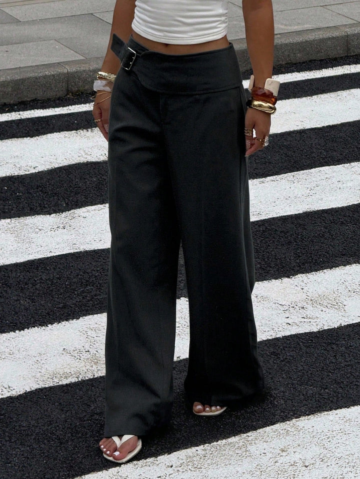 Pantaloni SHEIN, negru