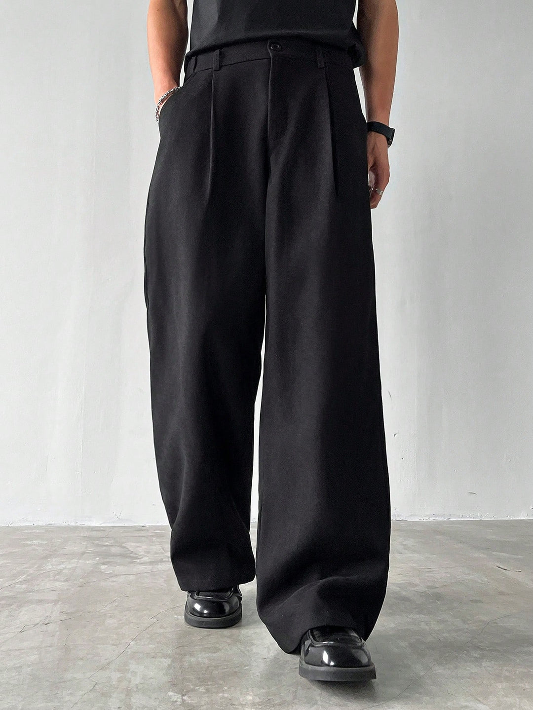 Pantalon SHEIN, negru