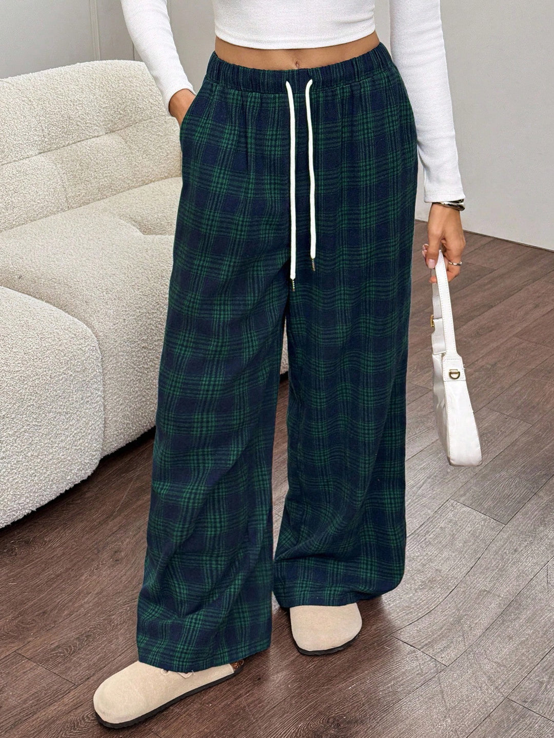 Pantaloni SHEIN, mix culori