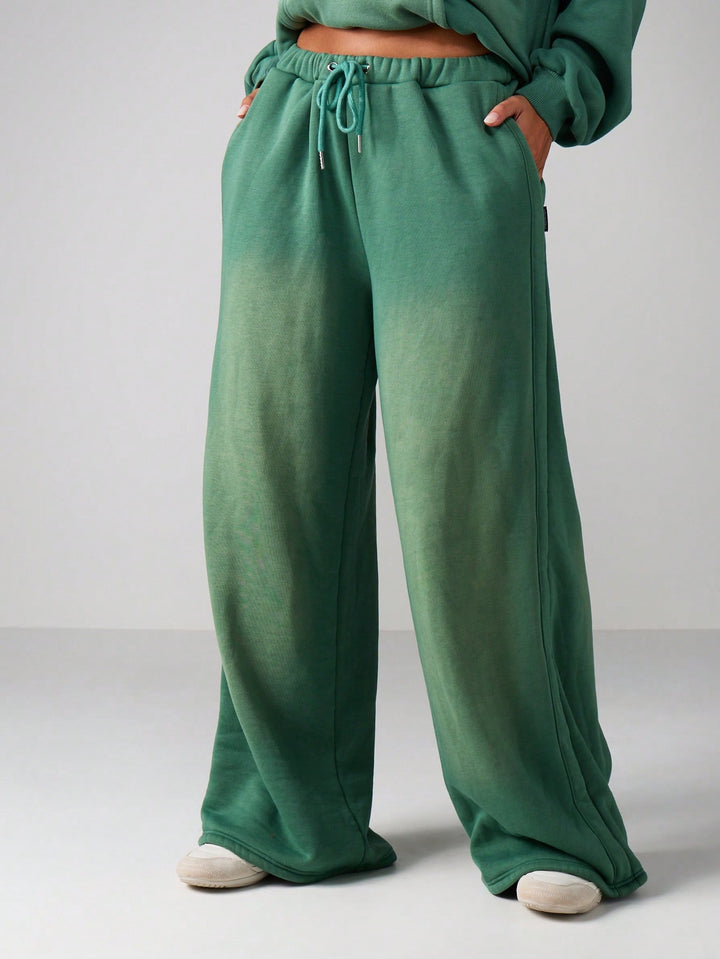 Pantaloni de trening Missguided by Shein, verde
