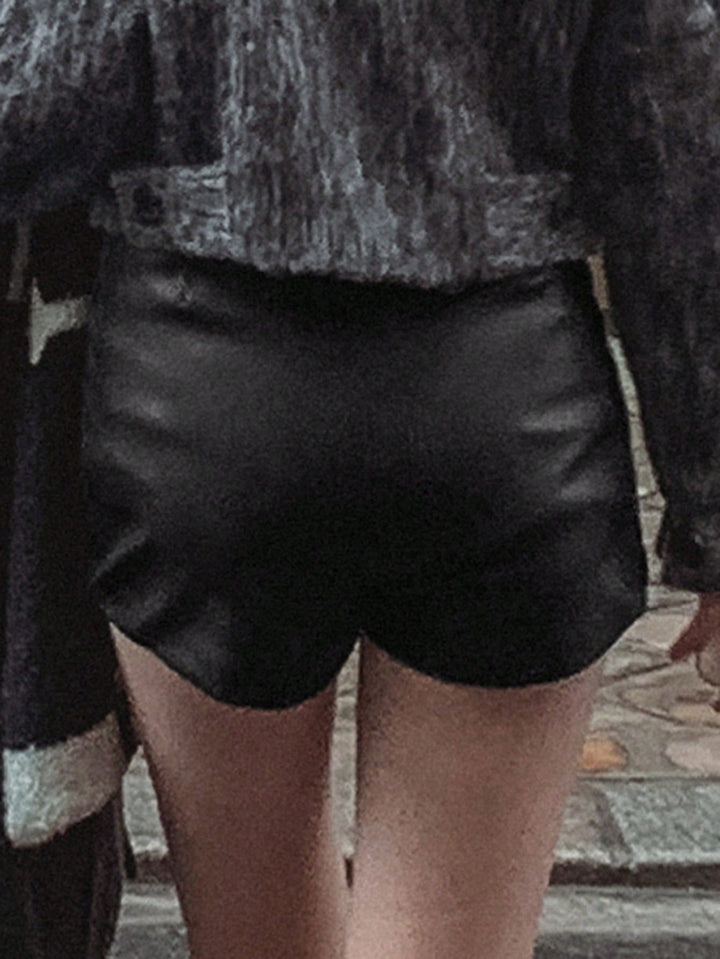 Pantaloni scurți SHEIN, negru