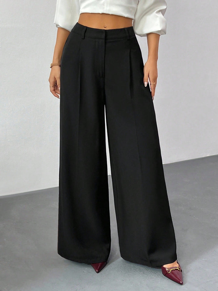 Pantaloni SHEIN, negru