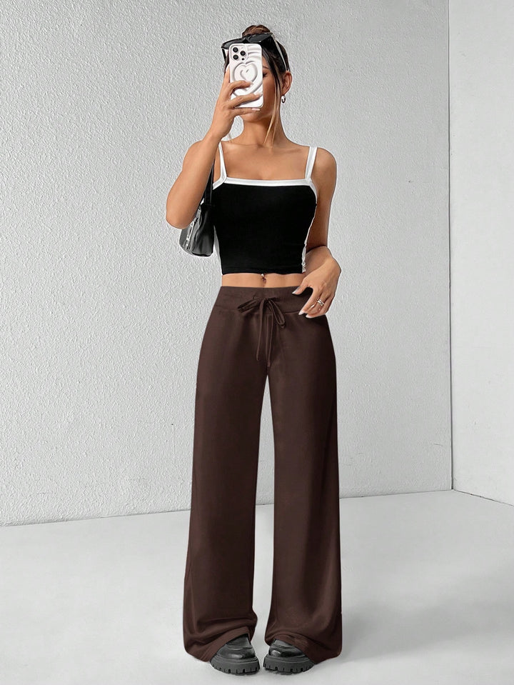 Pantaloni SHEIN, maro