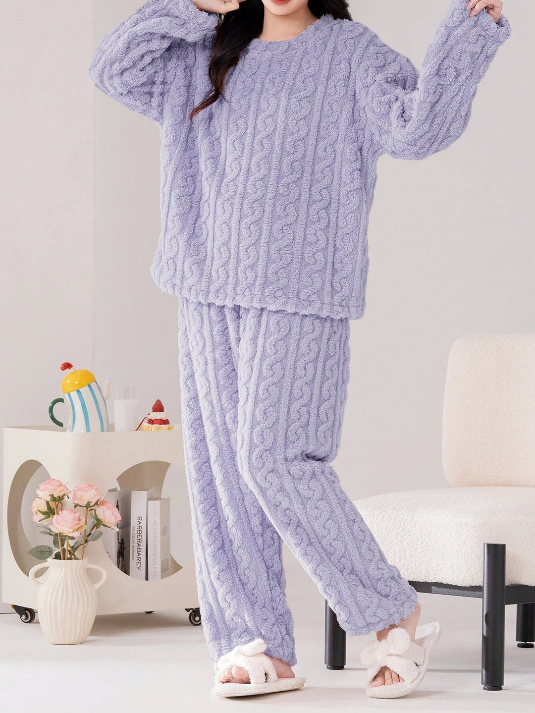 Pijama SHEIN, mov