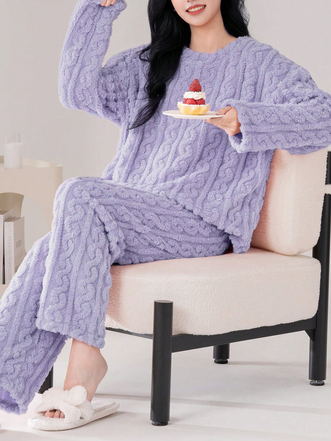 Pijama SHEIN, mov