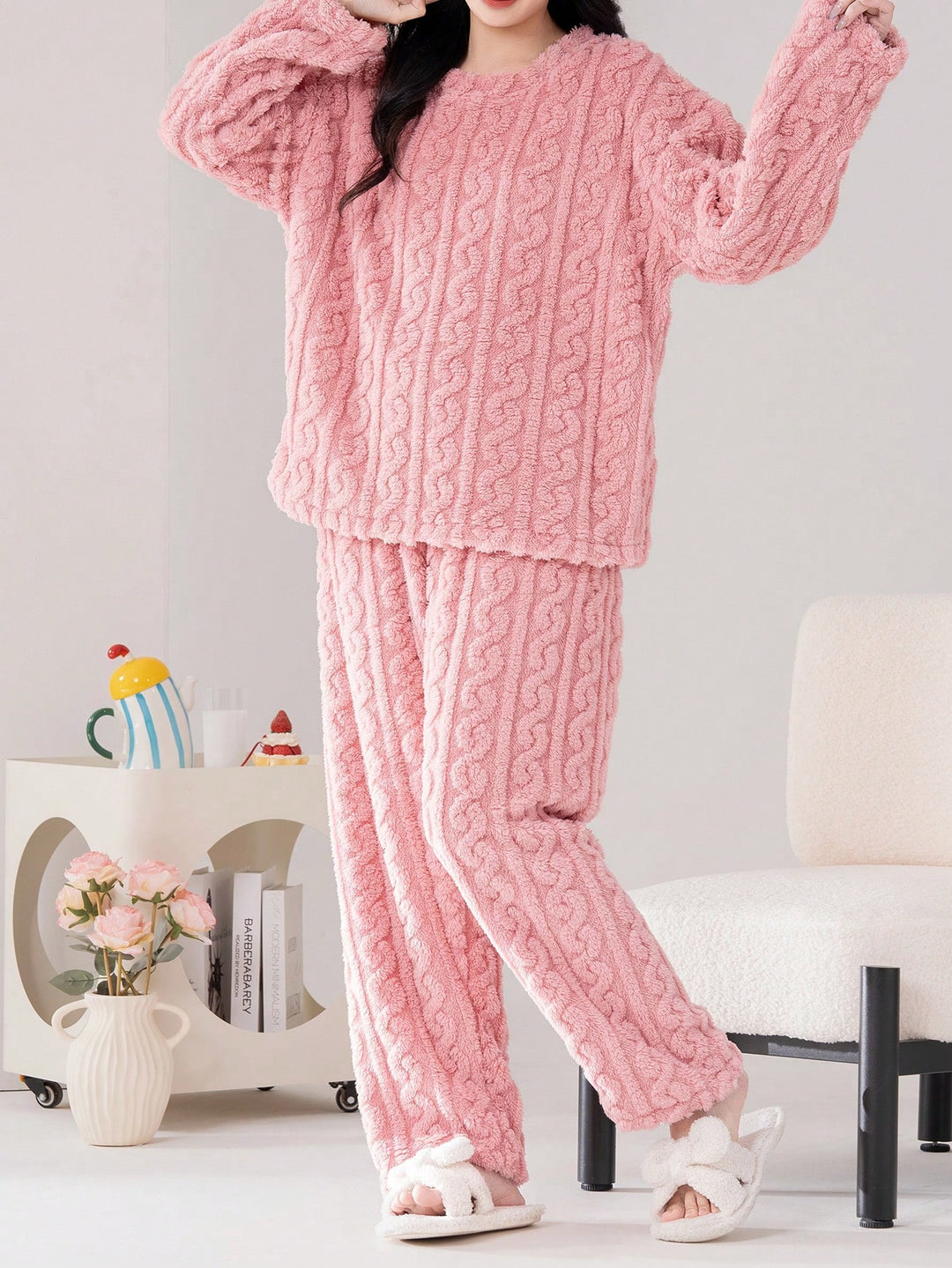 Compleu pijamale SHEIN, roz