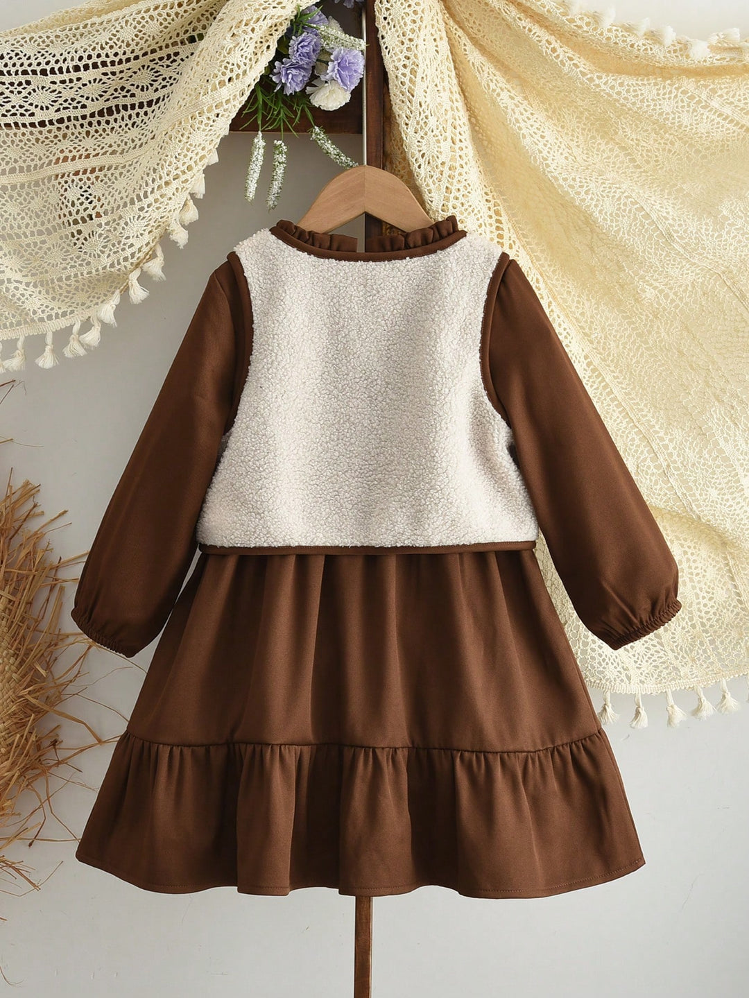 Set rochie și vestă SHEIN, maro