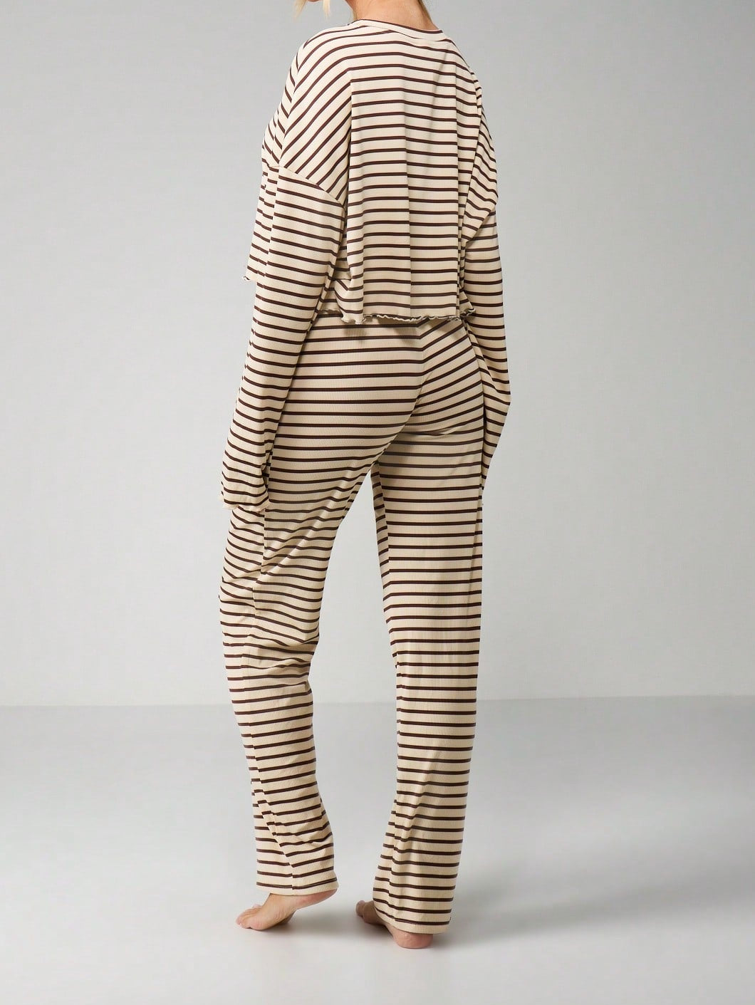 Compleu pijamale Missguided by Shein, mix culori
