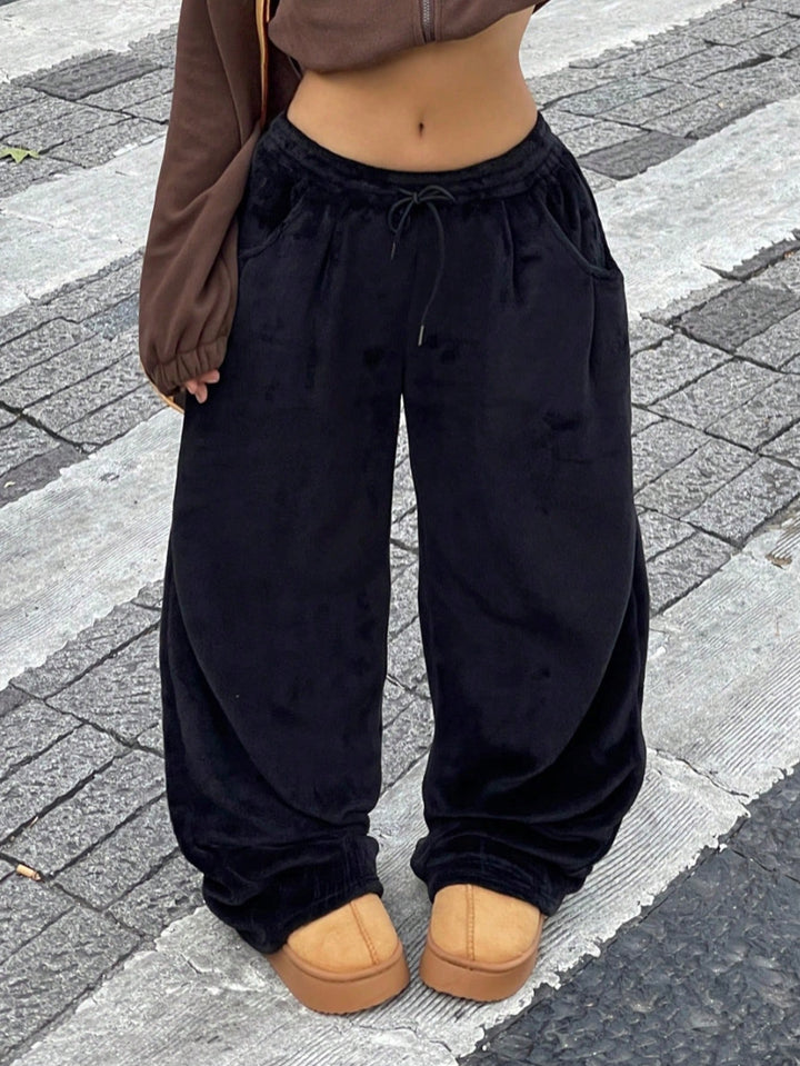 Pantaloni SHEIN, negru