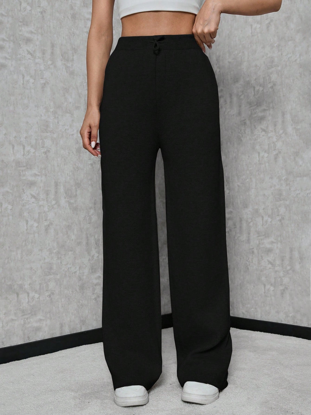 Pantaloni SHEIN, negru