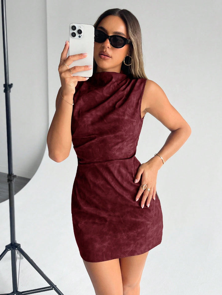 Mini ruha SHEIN, meggypiros