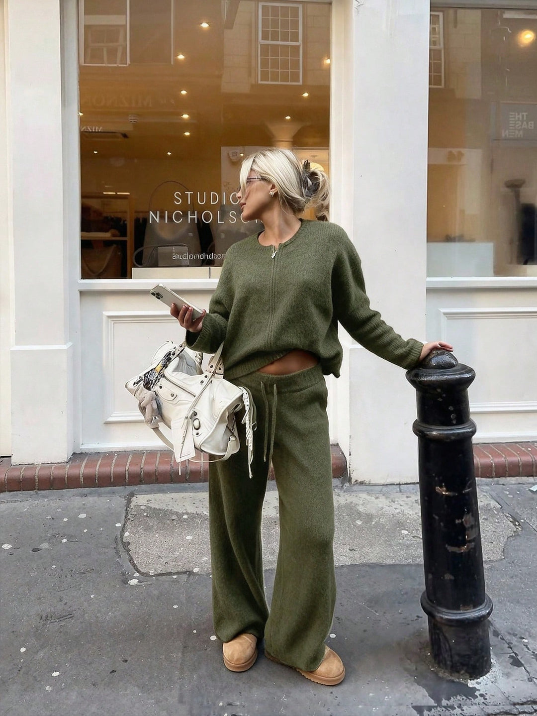 Pantaloni SHEIN, kaki