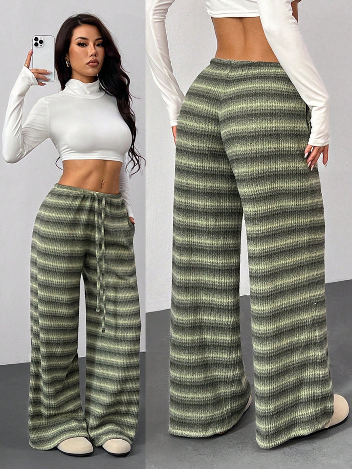 Pantaloni SHEIN