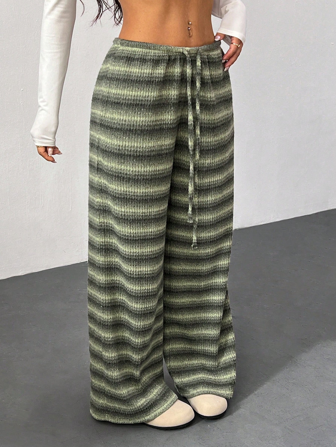 Pantaloni SHEIN