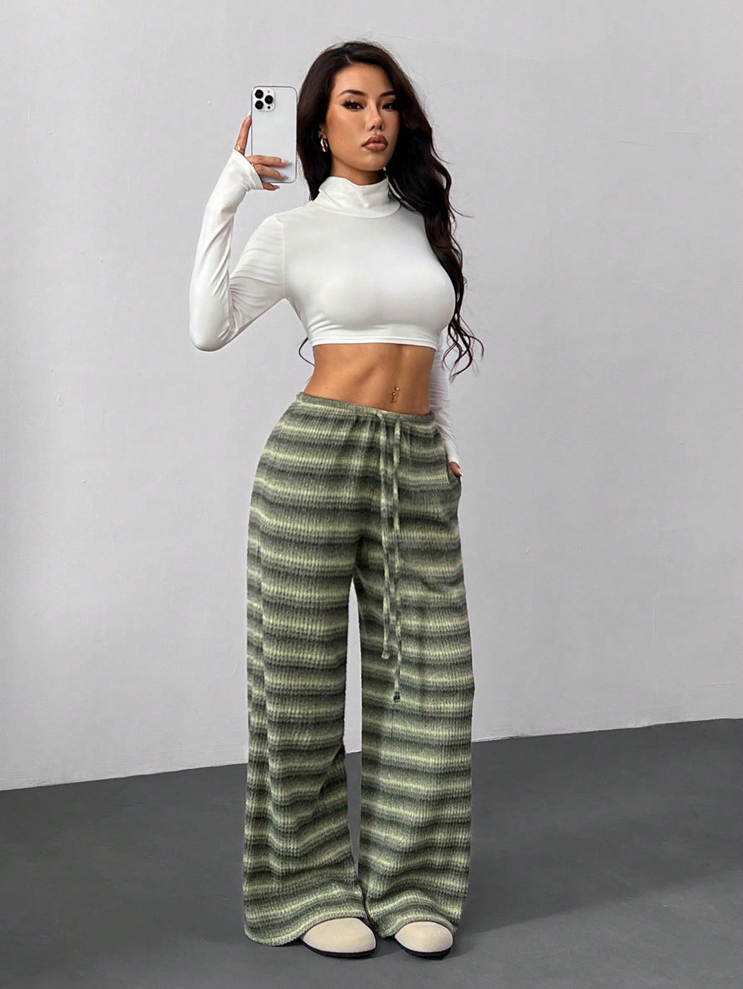Pantaloni SHEIN