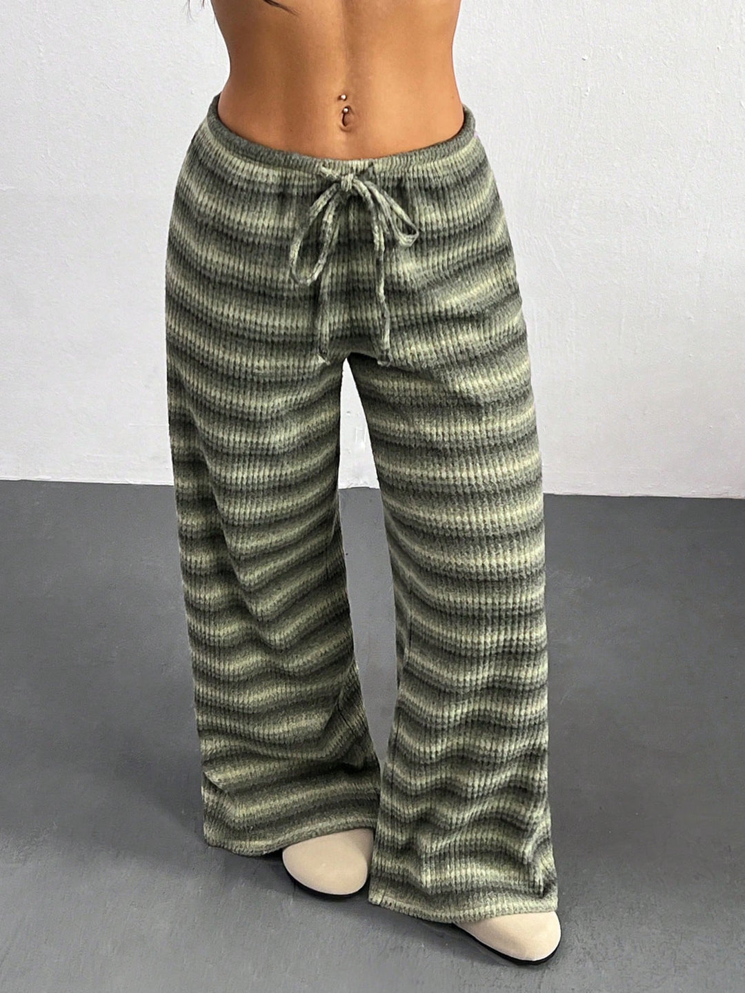 Pantaloni SHEIN
