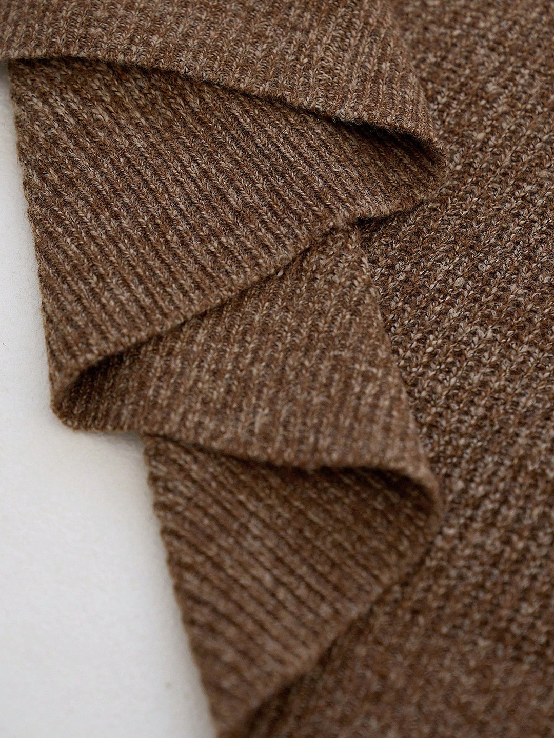 Cardigan SHEIN, maro