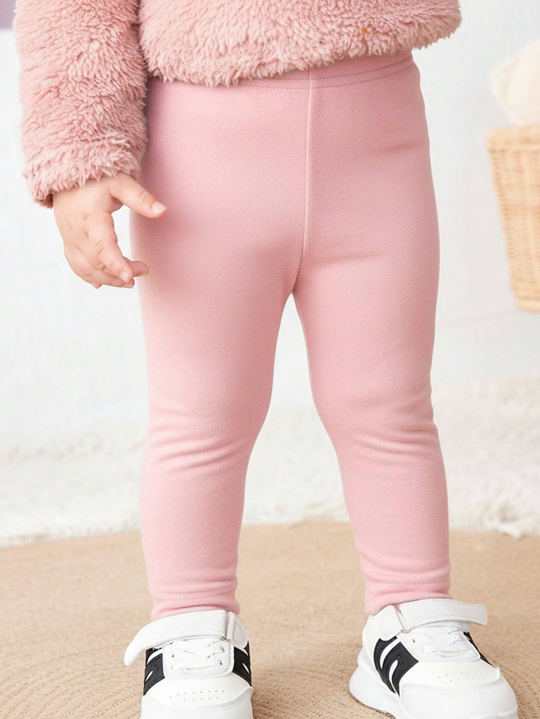 Pantaloni SHEIN, roz