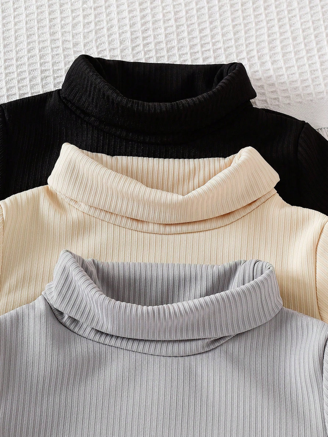 Tricou SHEIN, mix culori